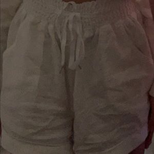 white summer shorts with adjustable lace